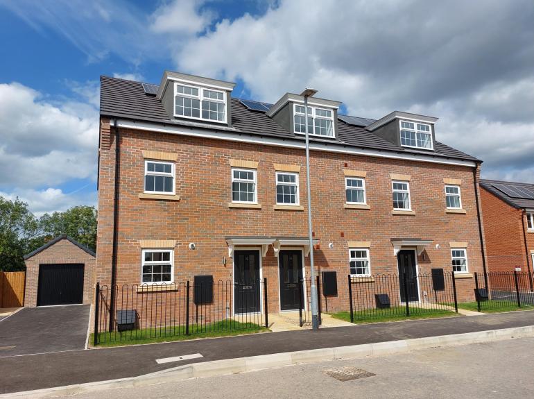 4 Bedroom Terraced