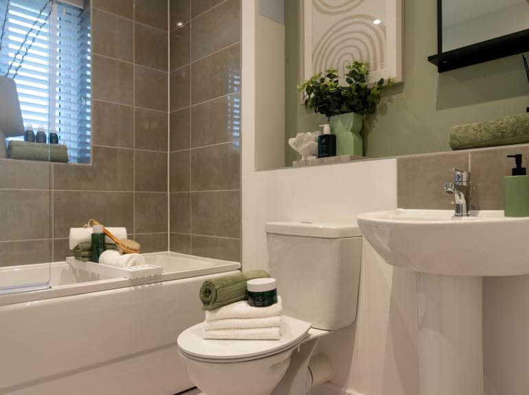 Platform Home Ownership Show Home- Family Bathroom