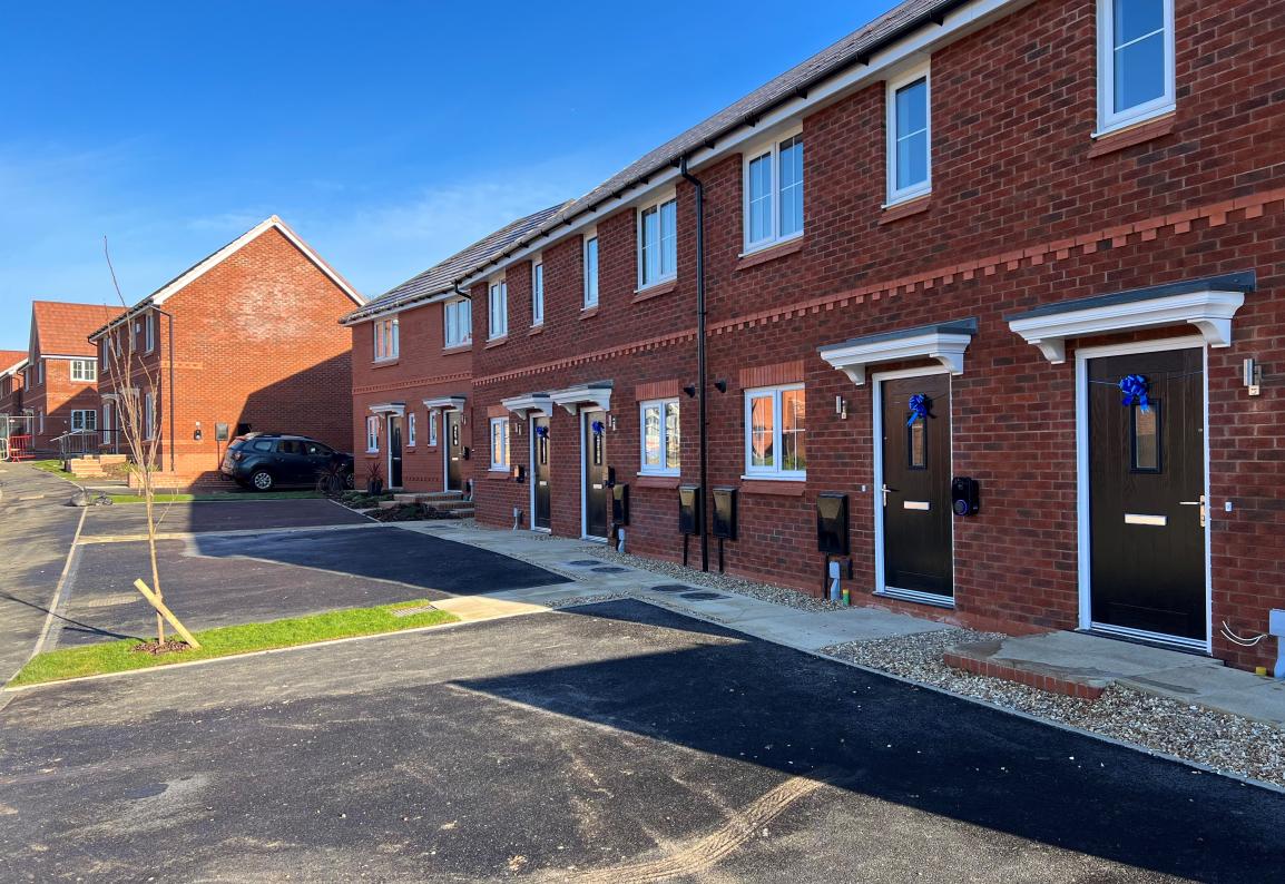 Kingmakers View Development