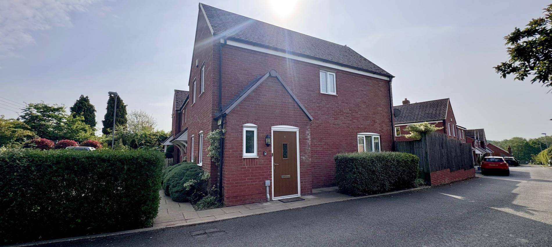 3 bedroom end of terrace home