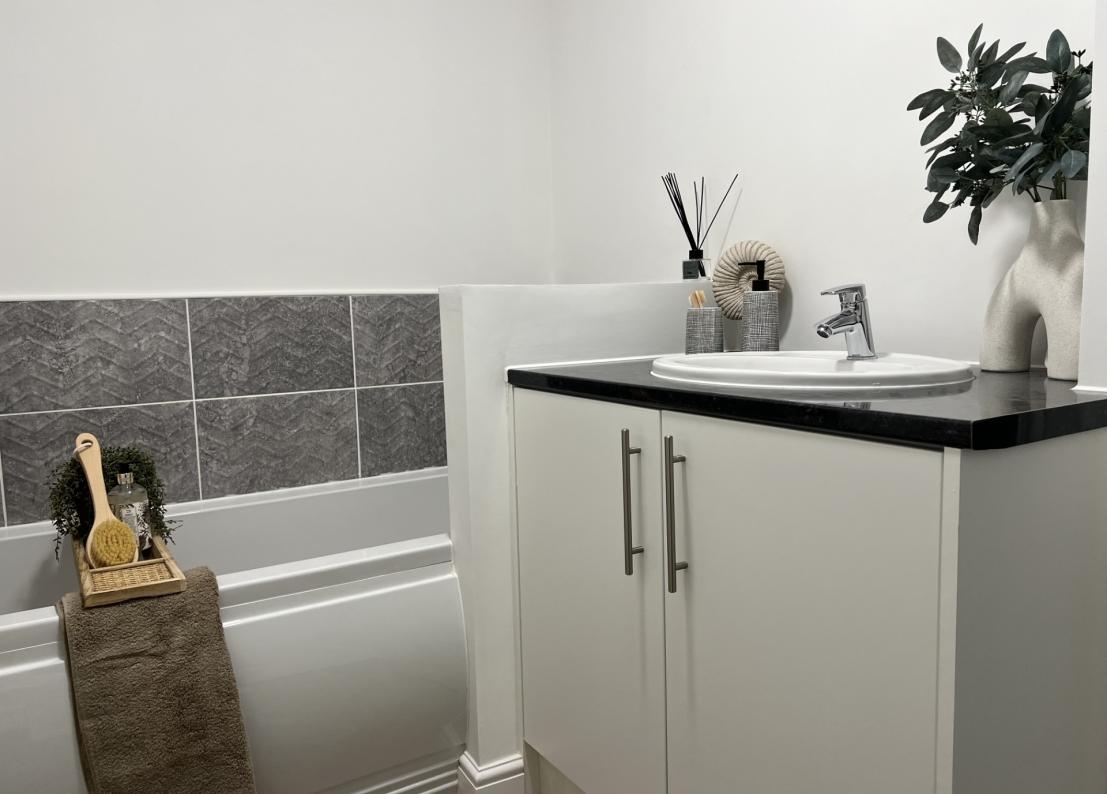 Tudor View Home Bathroom